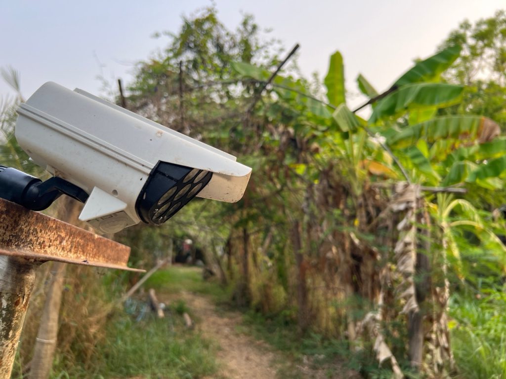 Fixed and mounted security camera surveys farm garden but cannot provide thermal imaging.